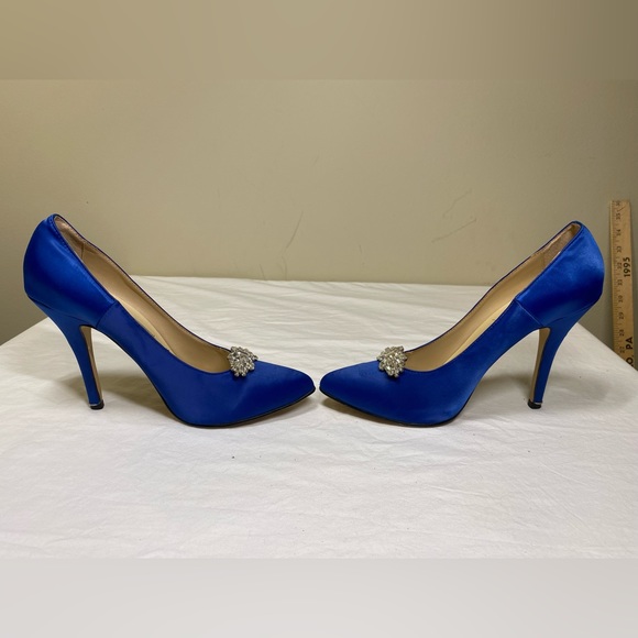 Manolo Blahnik Royal Blue Satin Pumps EU 39 - Picture 8 of 15